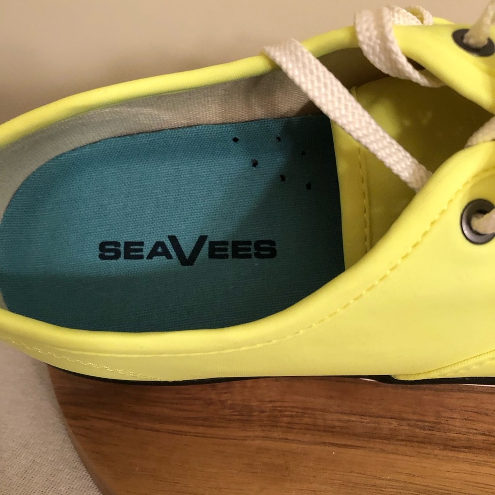 Woman’s Neon SeaVees Sneakers Shoes - Picture 3 of 7